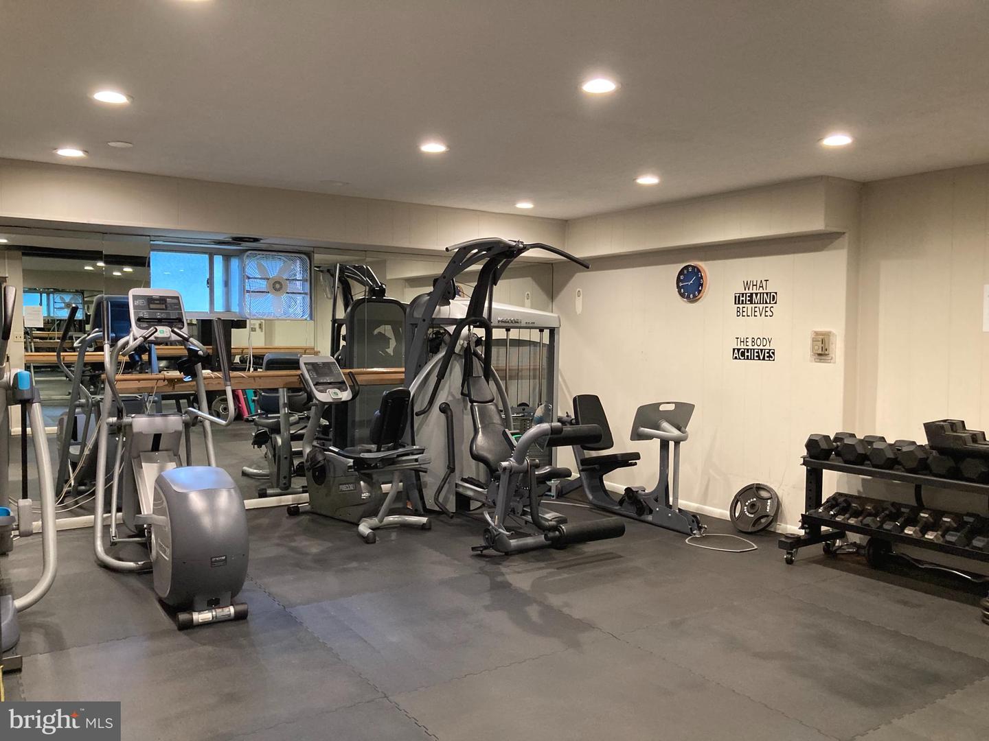 3900 TUNLAW RD NW #419, WASHINGTON, District Of Columbia 20007, 1 Bedroom Bedrooms, ,1 BathroomBathrooms,Residential,For sale,3900 TUNLAW RD NW #419,DCDC2202942 MLS # DCDC2202942