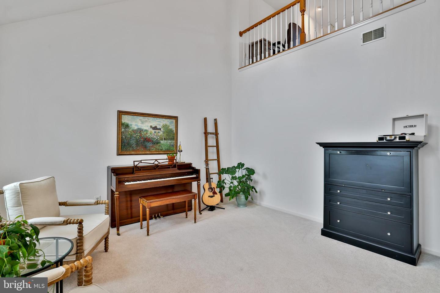 20464 WALSHEID TER, ASHBURN, Virginia 20147, 3 Bedrooms Bedrooms, ,2 BathroomsBathrooms,Residential,For sale,20464 WALSHEID TER,VALO2098118 MLS # VALO2098118