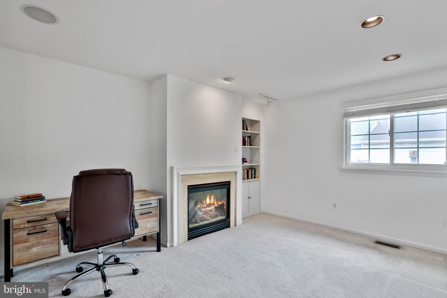 20464 WALSHEID TER, ASHBURN, Virginia 20147, 3 Bedrooms Bedrooms, ,2 BathroomsBathrooms,Residential,For sale,20464 WALSHEID TER,VALO2098118 MLS # VALO2098118