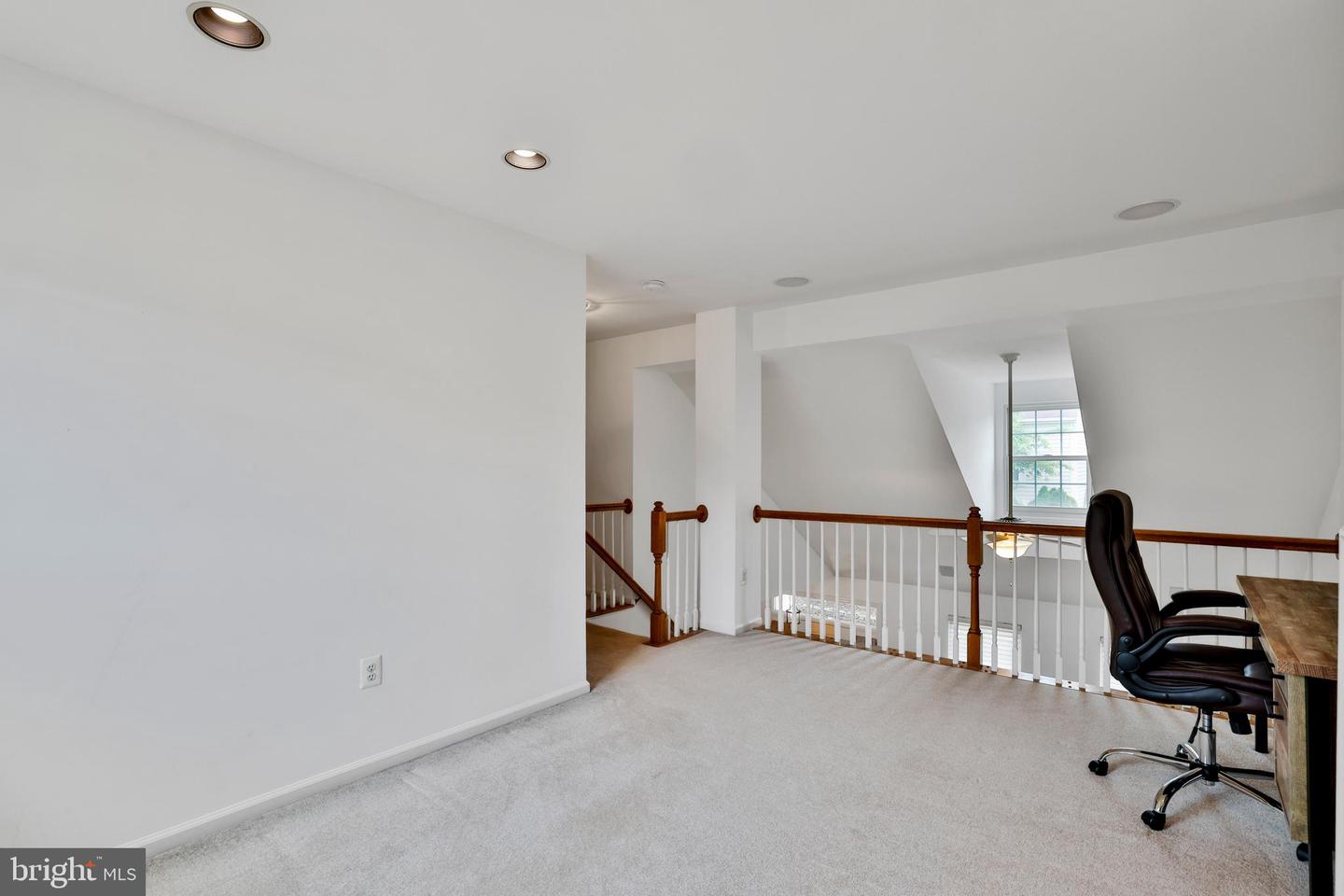 20464 WALSHEID TER, ASHBURN, Virginia 20147, 3 Bedrooms Bedrooms, ,2 BathroomsBathrooms,Residential,For sale,20464 WALSHEID TER,VALO2098118 MLS # VALO2098118