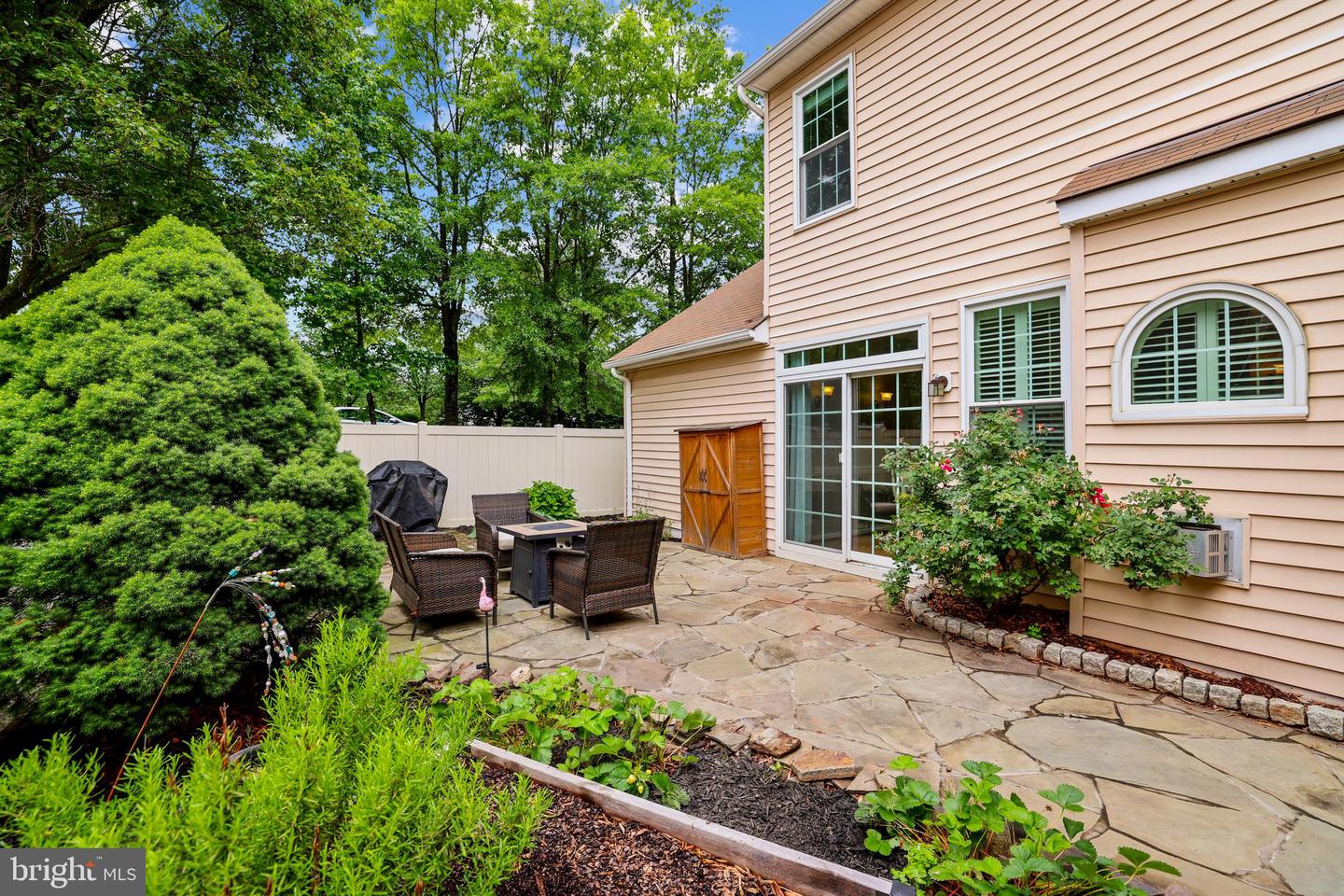 20464 WALSHEID TER, ASHBURN, Virginia 20147, 3 Bedrooms Bedrooms, ,2 BathroomsBathrooms,Residential,For sale,20464 WALSHEID TER,VALO2098118 MLS # VALO2098118