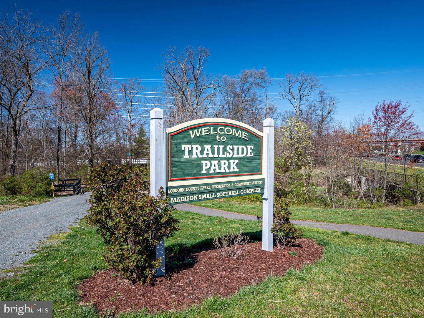 20464 WALSHEID TER, ASHBURN, Virginia 20147, 3 Bedrooms Bedrooms, ,2 BathroomsBathrooms,Residential,For sale,20464 WALSHEID TER,VALO2098118 MLS # VALO2098118