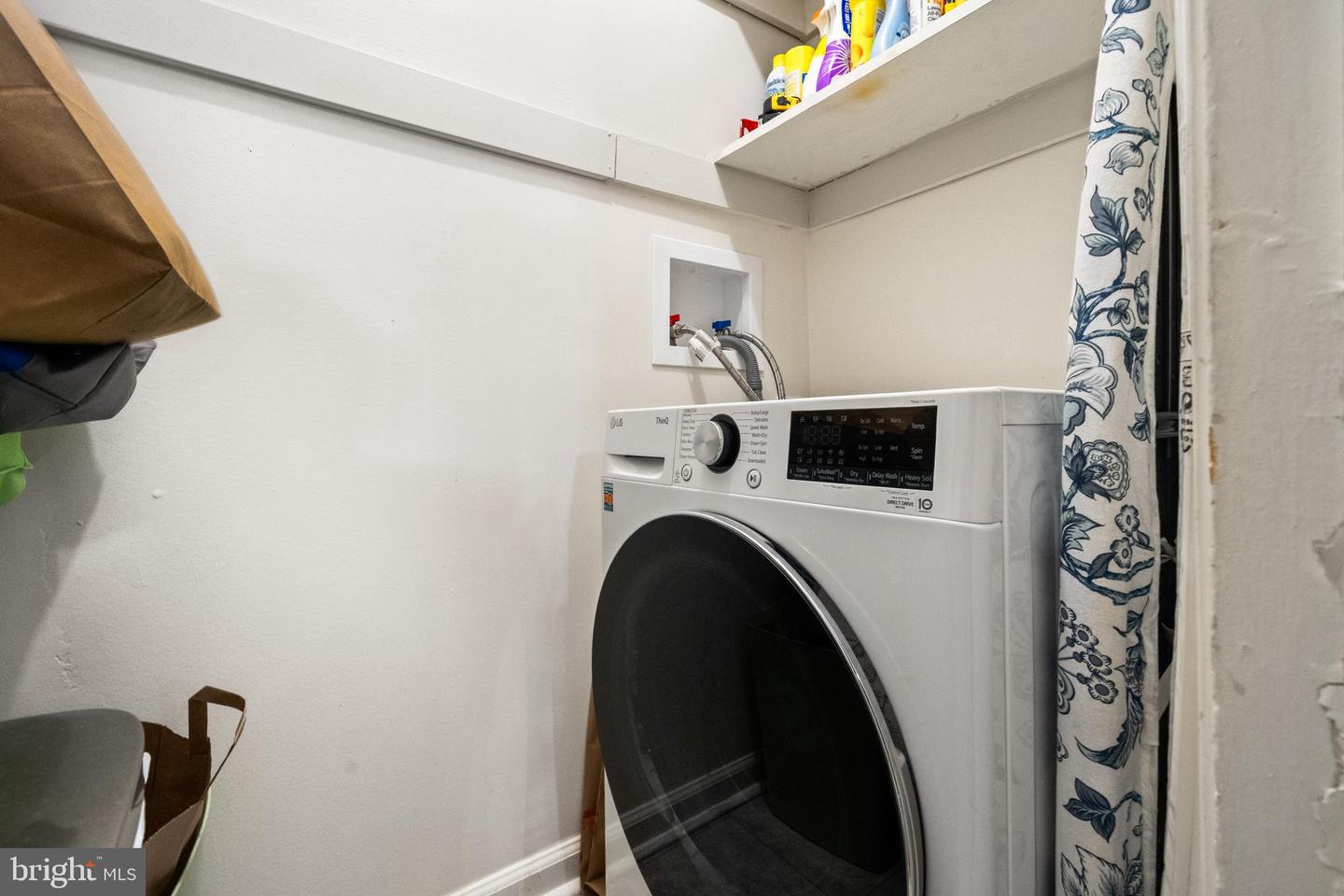 5907L NOBLESTOWN RD #72, SPRINGFIELD, Virginia 22152, 2 Bedrooms Bedrooms, ,1 BathroomBathrooms,Residential,For sale,5907L NOBLESTOWN RD #72,VAFX2243676 MLS # VAFX2243676