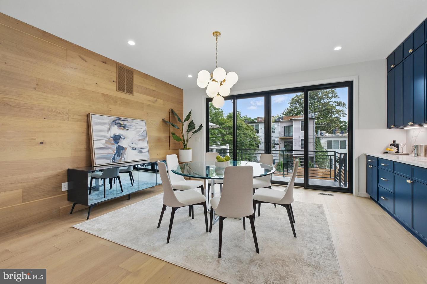 3802 T ST NW, WASHINGTON, District Of Columbia 20007, 6 Bedrooms Bedrooms, ,4 BathroomsBathrooms,Residential,For sale,3802 T ST NW,DCDC2202964 MLS # DCDC2202964