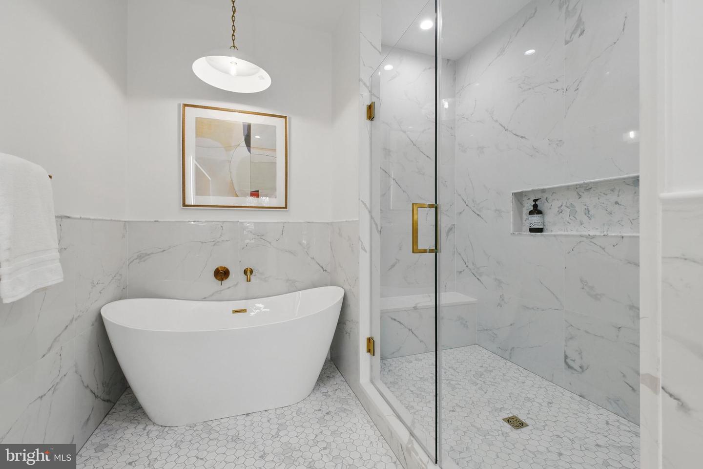 3802 T ST NW, WASHINGTON, District Of Columbia 20007, 6 Bedrooms Bedrooms, ,4 BathroomsBathrooms,Residential,For sale,3802 T ST NW,DCDC2202964 MLS # DCDC2202964