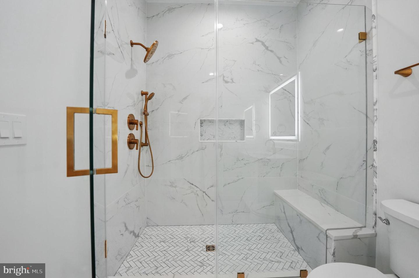 3802 T ST NW, WASHINGTON, District Of Columbia 20007, 6 Bedrooms Bedrooms, ,4 BathroomsBathrooms,Residential,For sale,3802 T ST NW,DCDC2202964 MLS # DCDC2202964