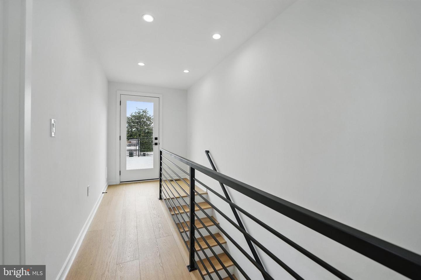 3802 T ST NW, WASHINGTON, District Of Columbia 20007, 6 Bedrooms Bedrooms, ,4 BathroomsBathrooms,Residential,For sale,3802 T ST NW,DCDC2202964 MLS # DCDC2202964