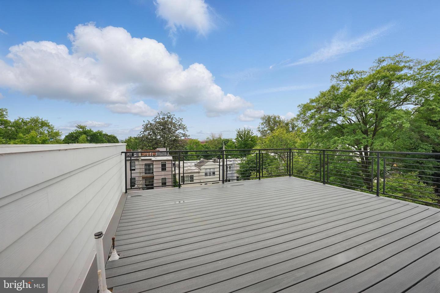 3802 T ST NW, WASHINGTON, District Of Columbia 20007, 6 Bedrooms Bedrooms, ,4 BathroomsBathrooms,Residential,For sale,3802 T ST NW,DCDC2202964 MLS # DCDC2202964