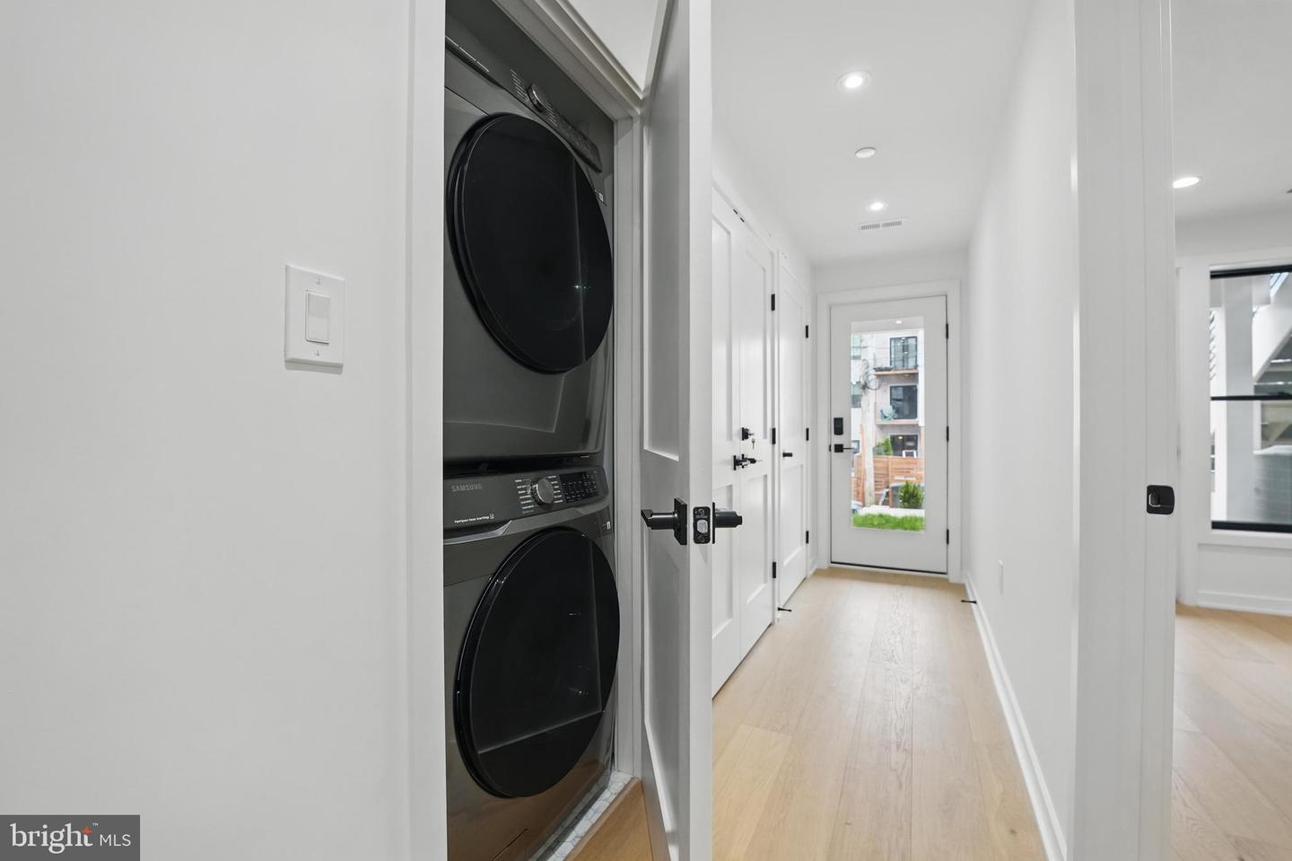 3802 T ST NW, WASHINGTON, District Of Columbia 20007, 6 Bedrooms Bedrooms, ,4 BathroomsBathrooms,Residential,For sale,3802 T ST NW,DCDC2202964 MLS # DCDC2202964