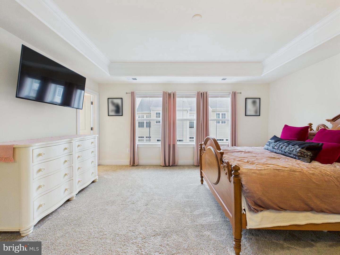 4737 EARL FLANAGAN WAY, ALEXANDRIA, Virginia 22309, 3 Bedrooms Bedrooms, 9 Rooms Rooms,3 BathroomsBathrooms,Residential,For sale,4737 EARL FLANAGAN WAY,VAFX2243722 MLS # VAFX2243722