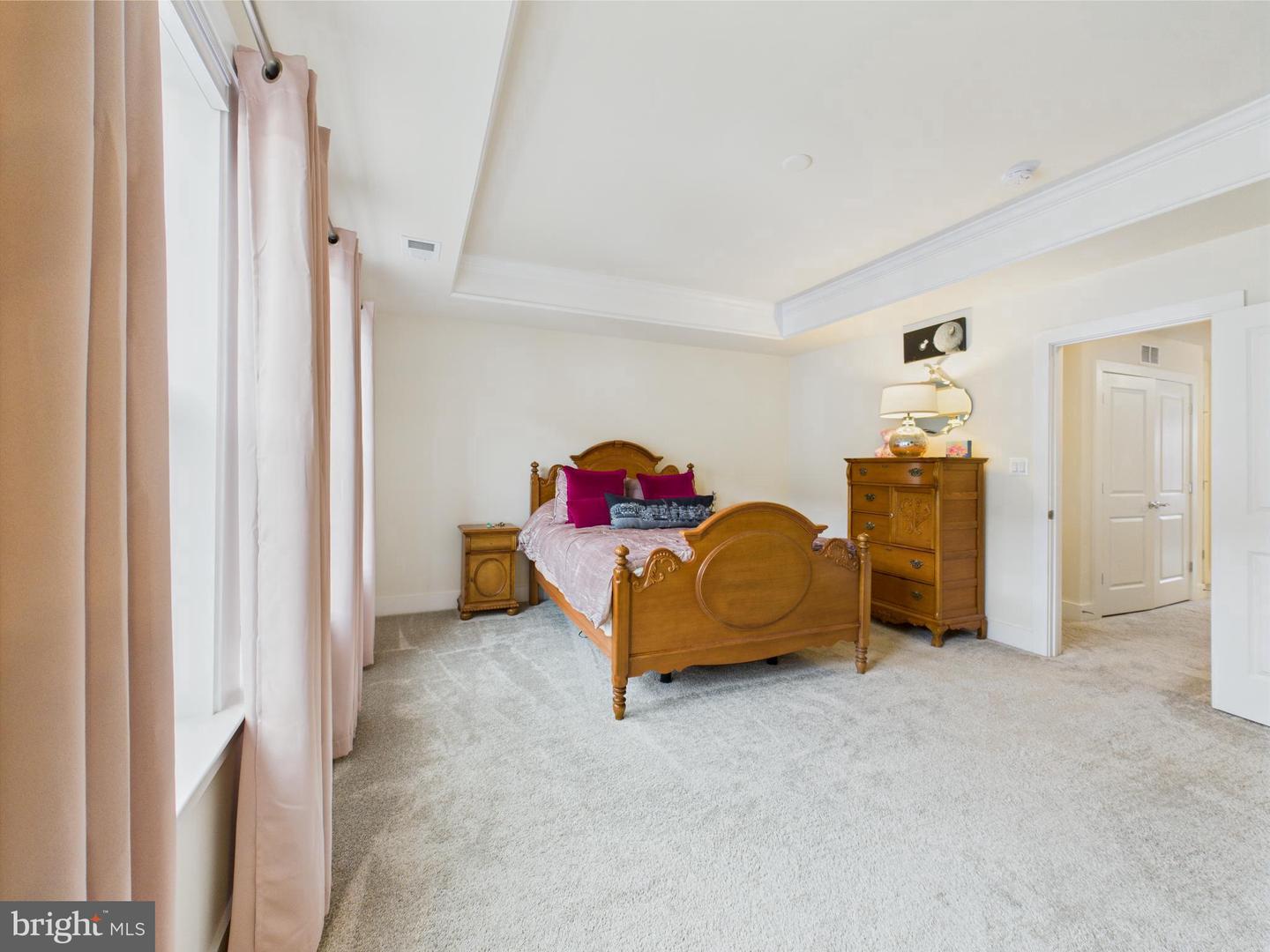 4737 EARL FLANAGAN WAY, ALEXANDRIA, Virginia 22309, 3 Bedrooms Bedrooms, 9 Rooms Rooms,3 BathroomsBathrooms,Residential,For sale,4737 EARL FLANAGAN WAY,VAFX2243722 MLS # VAFX2243722