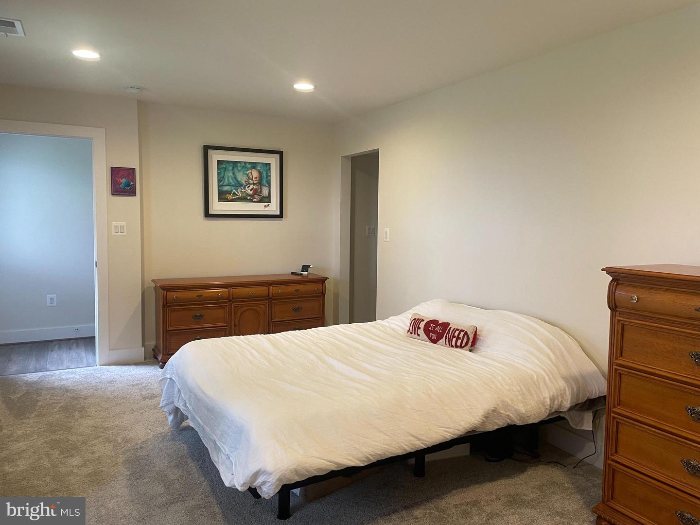 4737 EARL FLANAGAN WAY, ALEXANDRIA, Virginia 22309, 3 Bedrooms Bedrooms, 9 Rooms Rooms,3 BathroomsBathrooms,Residential,For sale,4737 EARL FLANAGAN WAY,VAFX2243722 MLS # VAFX2243722