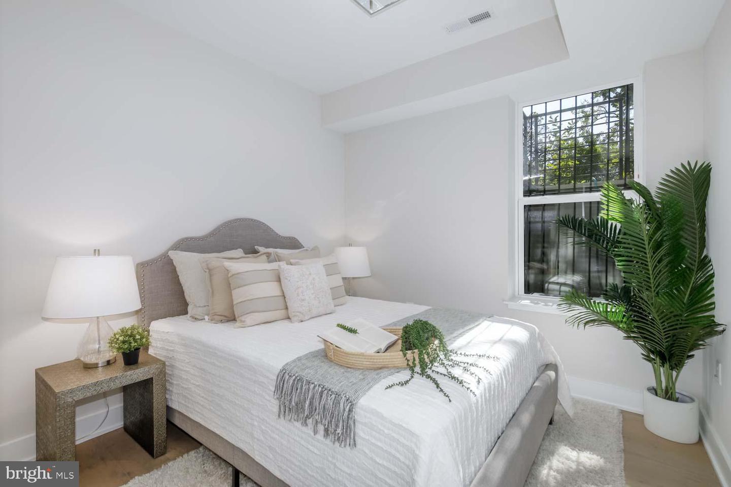 1421 SPRING RD NW #C02, WASHINGTON, District Of Columbia 20010, 1 Bedroom Bedrooms, ,1 BathroomBathrooms,Residential,For sale,1421 SPRING RD NW #C02,DCDC2202854 MLS # DCDC2202854