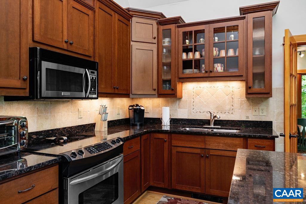 26 PINE SISKIN LN, WINTERGREEN RESORT, Virginia 22967, 3 Bedrooms Bedrooms, ,3 BathroomsBathrooms,Residential,For sale,26 PINE SISKIN LN,665055 MLS # 665055