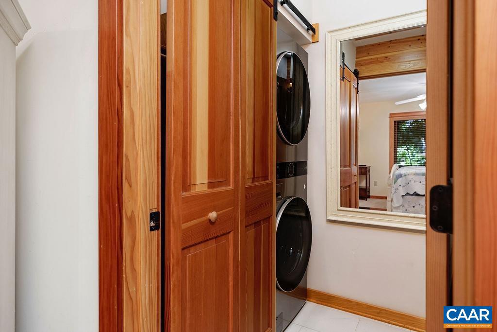 26 PINE SISKIN LN, WINTERGREEN RESORT, Virginia 22967, 3 Bedrooms Bedrooms, ,3 BathroomsBathrooms,Residential,For sale,26 PINE SISKIN LN,665055 MLS # 665055