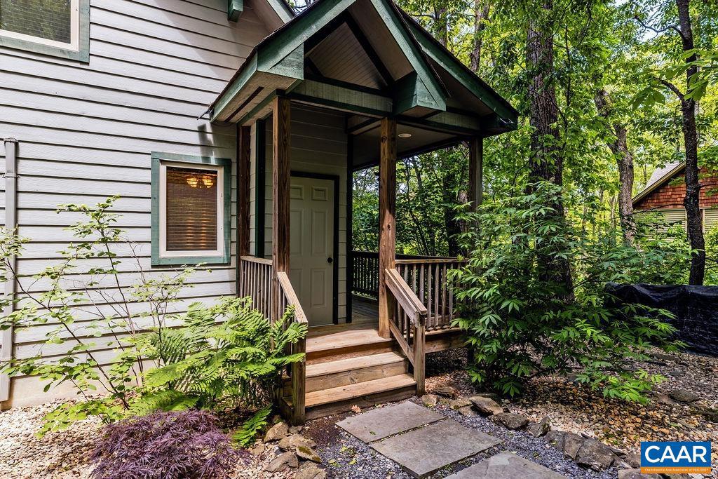 26 PINE SISKIN LN, WINTERGREEN RESORT, Virginia 22967, 3 Bedrooms Bedrooms, ,3 BathroomsBathrooms,Residential,For sale,26 PINE SISKIN LN,665055 MLS # 665055