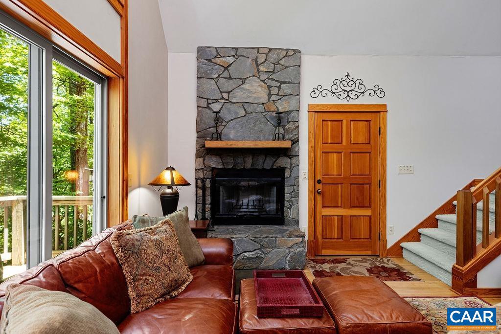 26 PINE SISKIN LN, WINTERGREEN RESORT, Virginia 22967, 3 Bedrooms Bedrooms, ,3 BathroomsBathrooms,Residential,For sale,26 PINE SISKIN LN,665055 MLS # 665055
