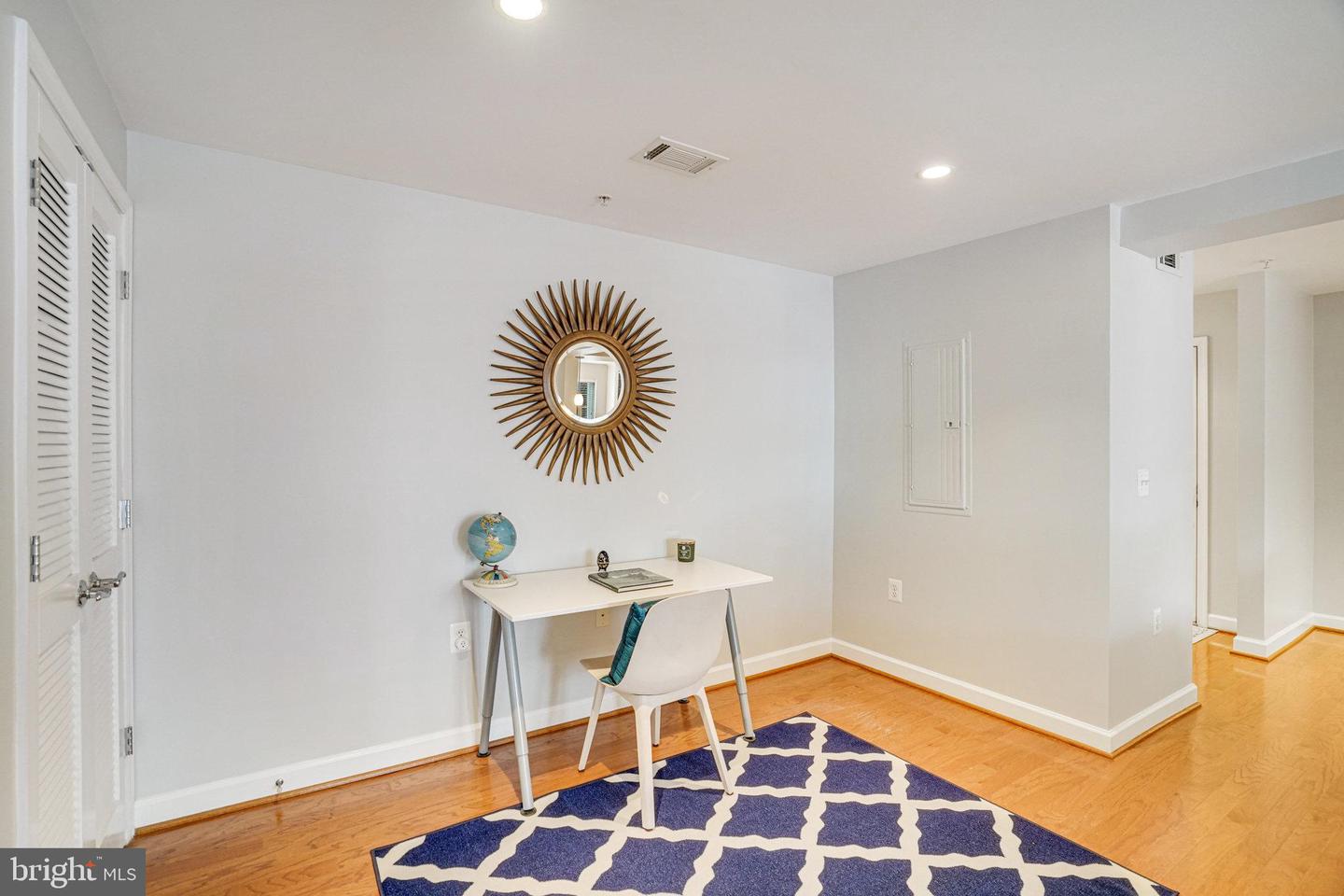 4149 S FOUR MILE RUN DR #201, ARLINGTON, Virginia 22204, 1 Bedroom Bedrooms, ,1 BathroomBathrooms,Residential,For sale,4149 S FOUR MILE RUN DR #201,VAAR2058344 MLS # VAAR2058344