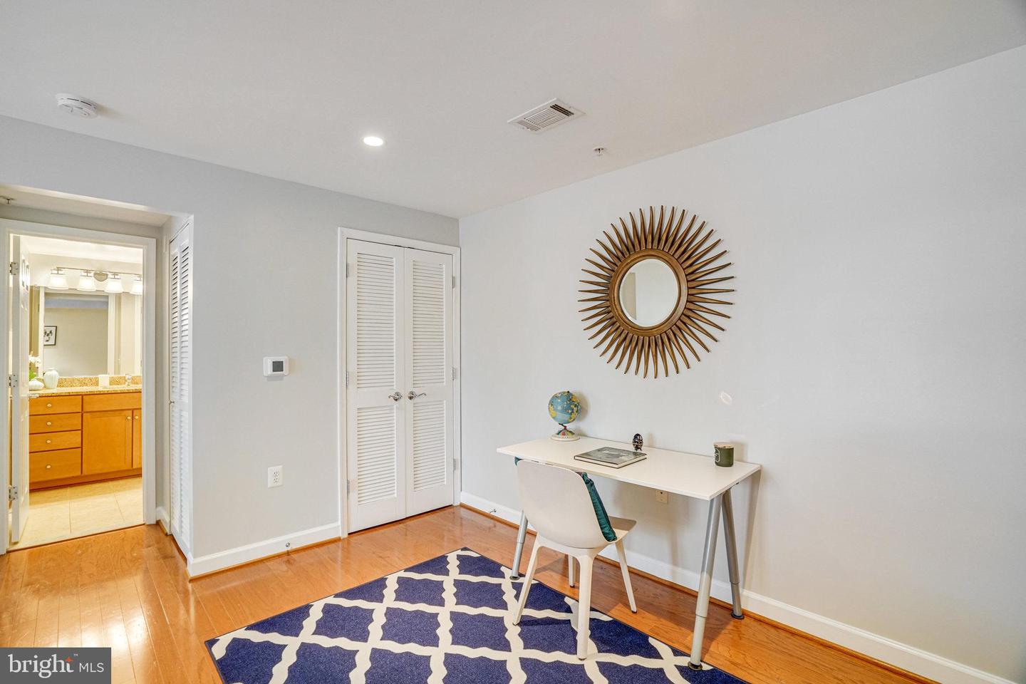 4149 S FOUR MILE RUN DR #201, ARLINGTON, Virginia 22204, 1 Bedroom Bedrooms, ,1 BathroomBathrooms,Residential,For sale,4149 S FOUR MILE RUN DR #201,VAAR2058344 MLS # VAAR2058344