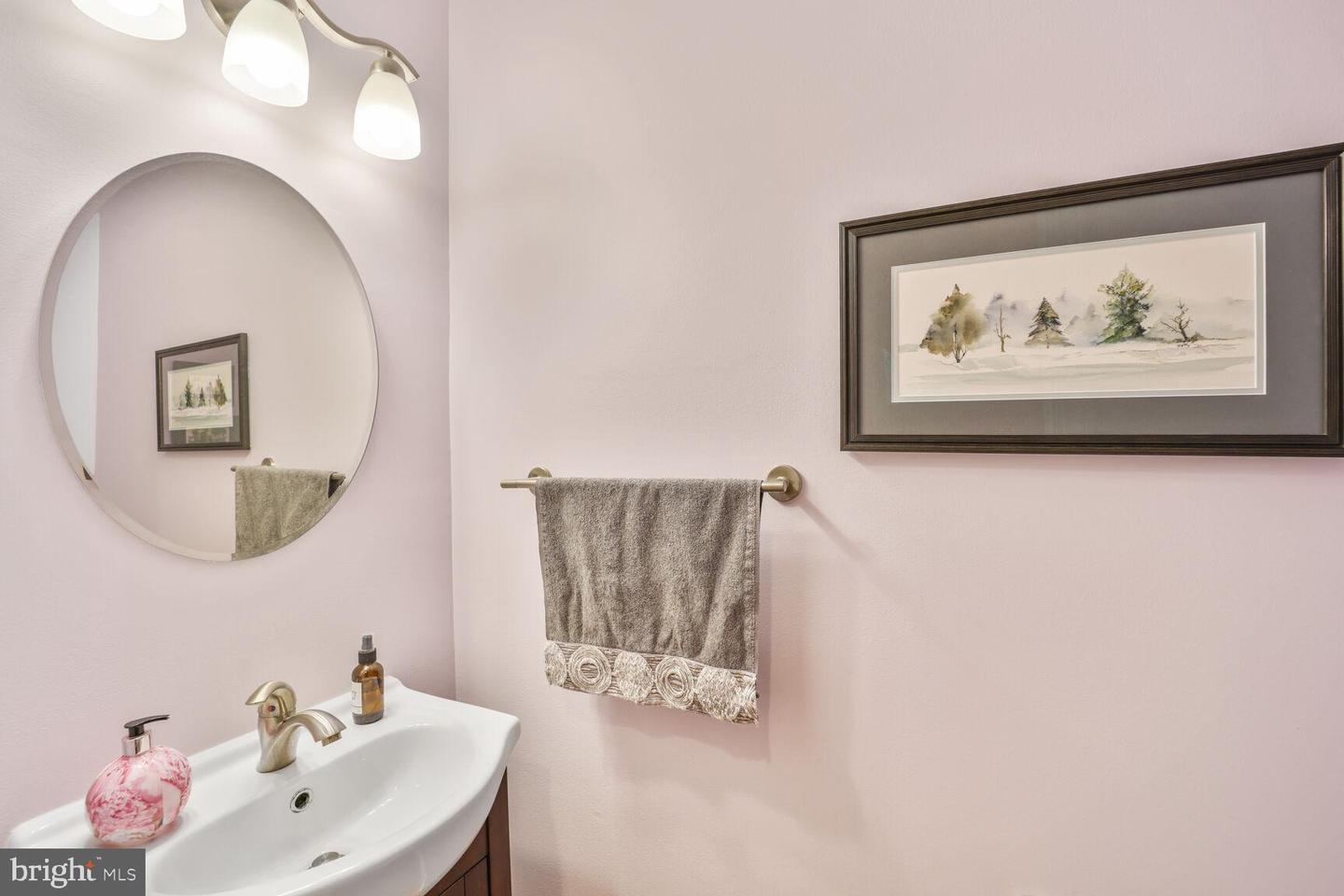 706 6TH ST SW, WASHINGTON, District Of Columbia 20024, 3 Bedrooms Bedrooms, ,2 BathroomsBathrooms,Residential,For sale,706 6TH ST SW,DCDC2203140 MLS # DCDC2203140