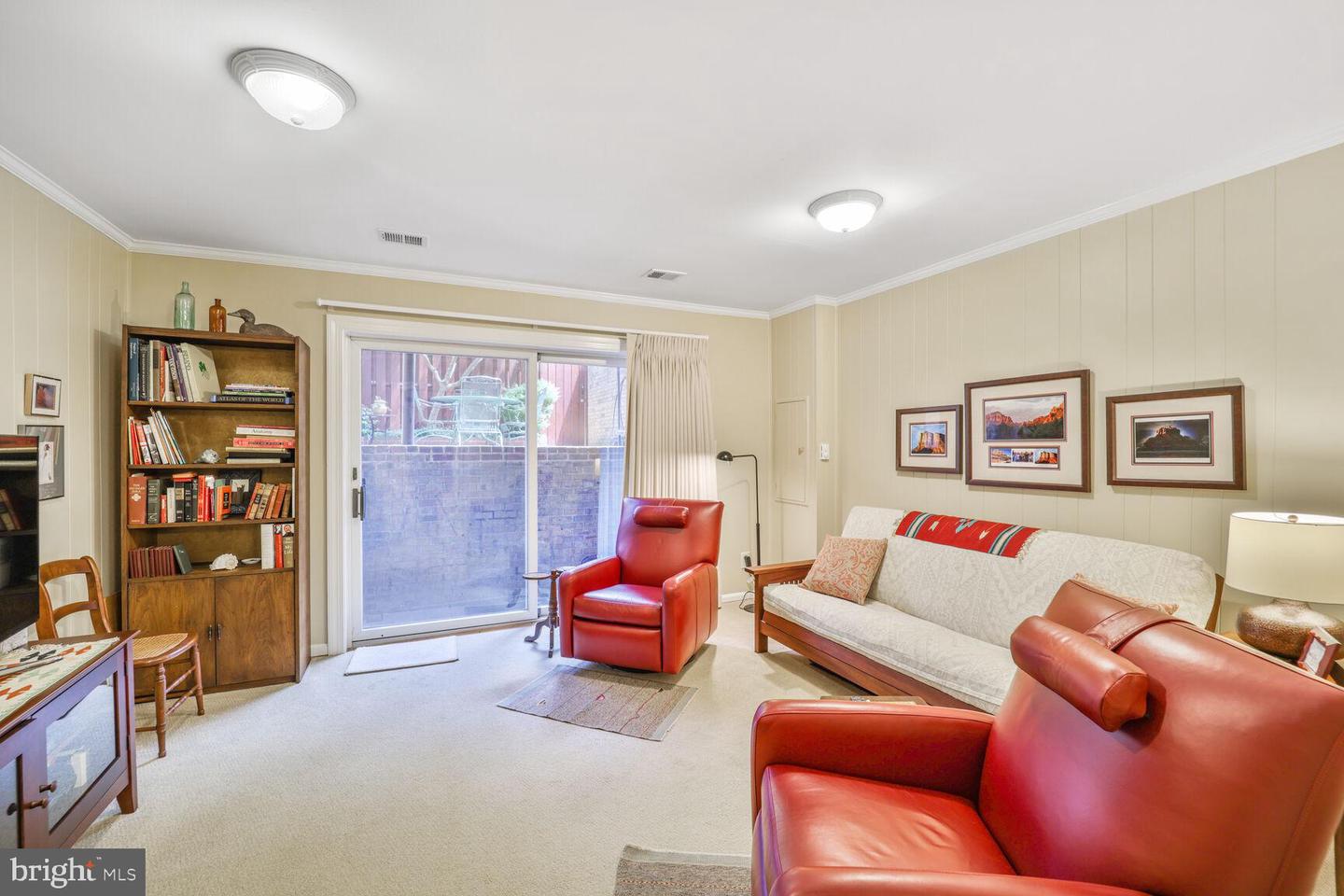 706 6TH ST SW, WASHINGTON, District Of Columbia 20024, 3 Bedrooms Bedrooms, ,2 BathroomsBathrooms,Residential,For sale,706 6TH ST SW,DCDC2203140 MLS # DCDC2203140