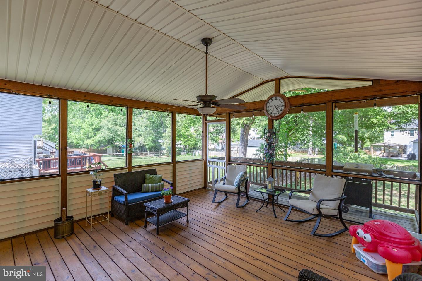 64 BRIARWOOD DR, FREDERICKSBURG, Virginia 22405, 3 Bedrooms Bedrooms, ,3 BathroomsBathrooms,Residential,For sale,64 BRIARWOOD DR,VAST2039306 MLS # VAST2039306