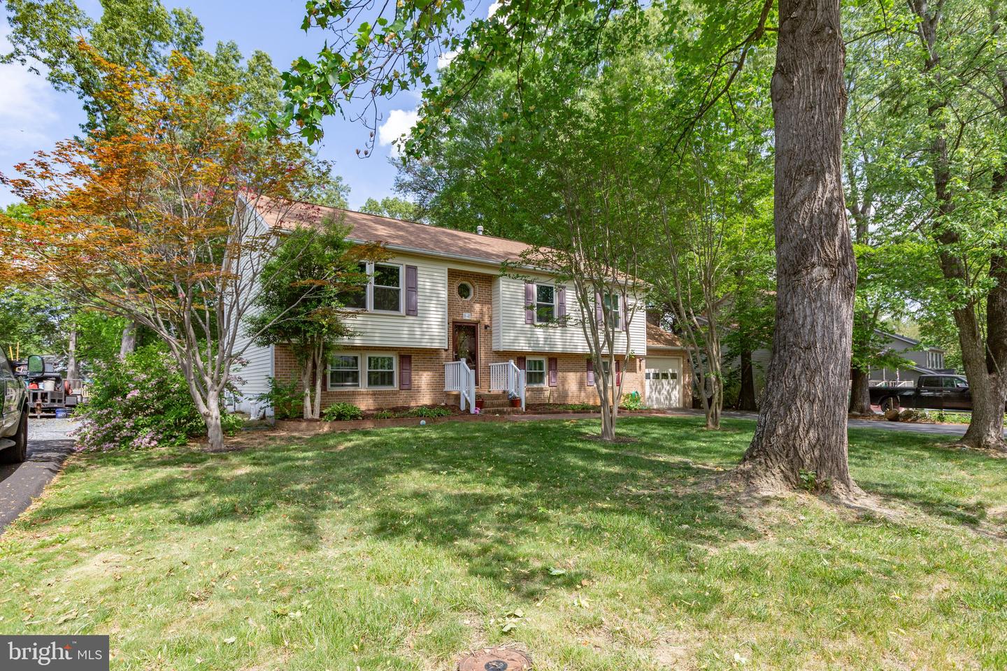 64 BRIARWOOD DR, FREDERICKSBURG, Virginia 22405, 3 Bedrooms Bedrooms, ,3 BathroomsBathrooms,Residential,For sale,64 BRIARWOOD DR,VAST2039306 MLS # VAST2039306