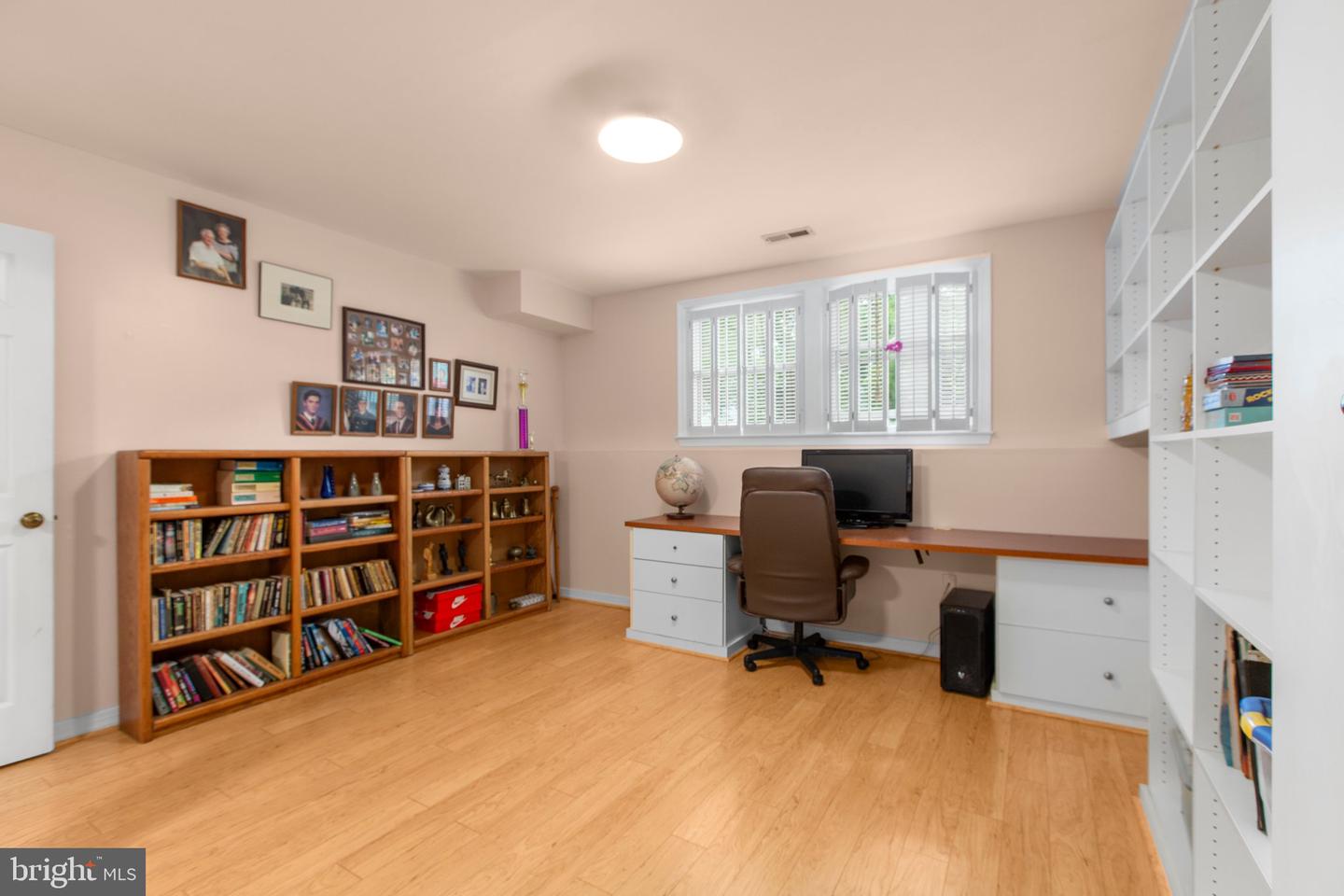 64 BRIARWOOD DR, FREDERICKSBURG, Virginia 22405, 3 Bedrooms Bedrooms, ,3 BathroomsBathrooms,Residential,For sale,64 BRIARWOOD DR,VAST2039306 MLS # VAST2039306