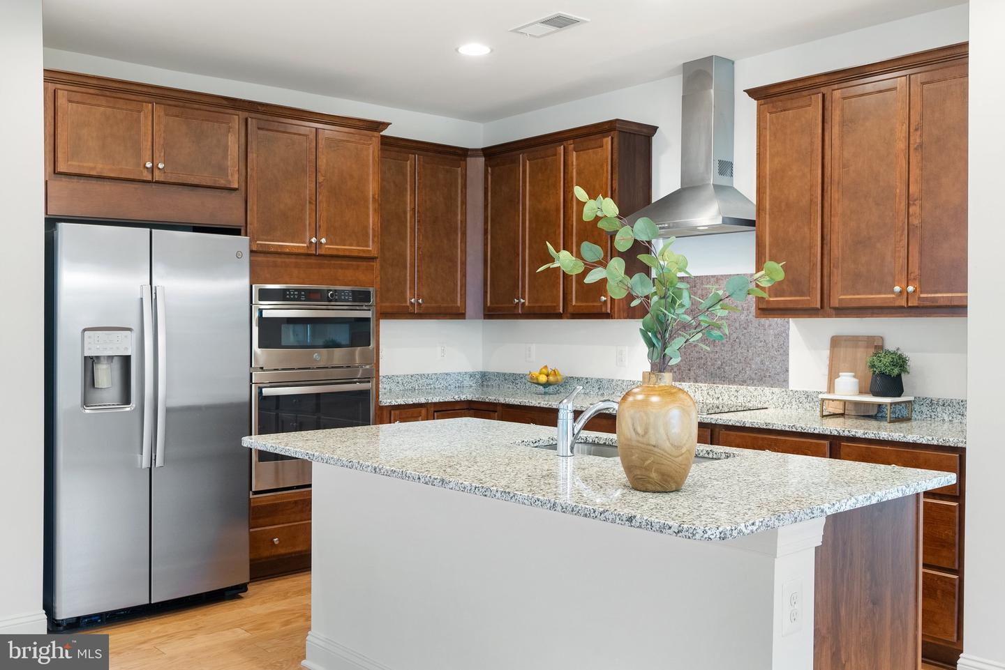 118 MILKWEED DR, LAKE FREDERICK, Virginia 22630, 2 Bedrooms Bedrooms, ,2 BathroomsBathrooms,Residential,For sale,118 MILKWEED DR,VAFV2034522 MLS # VAFV2034522