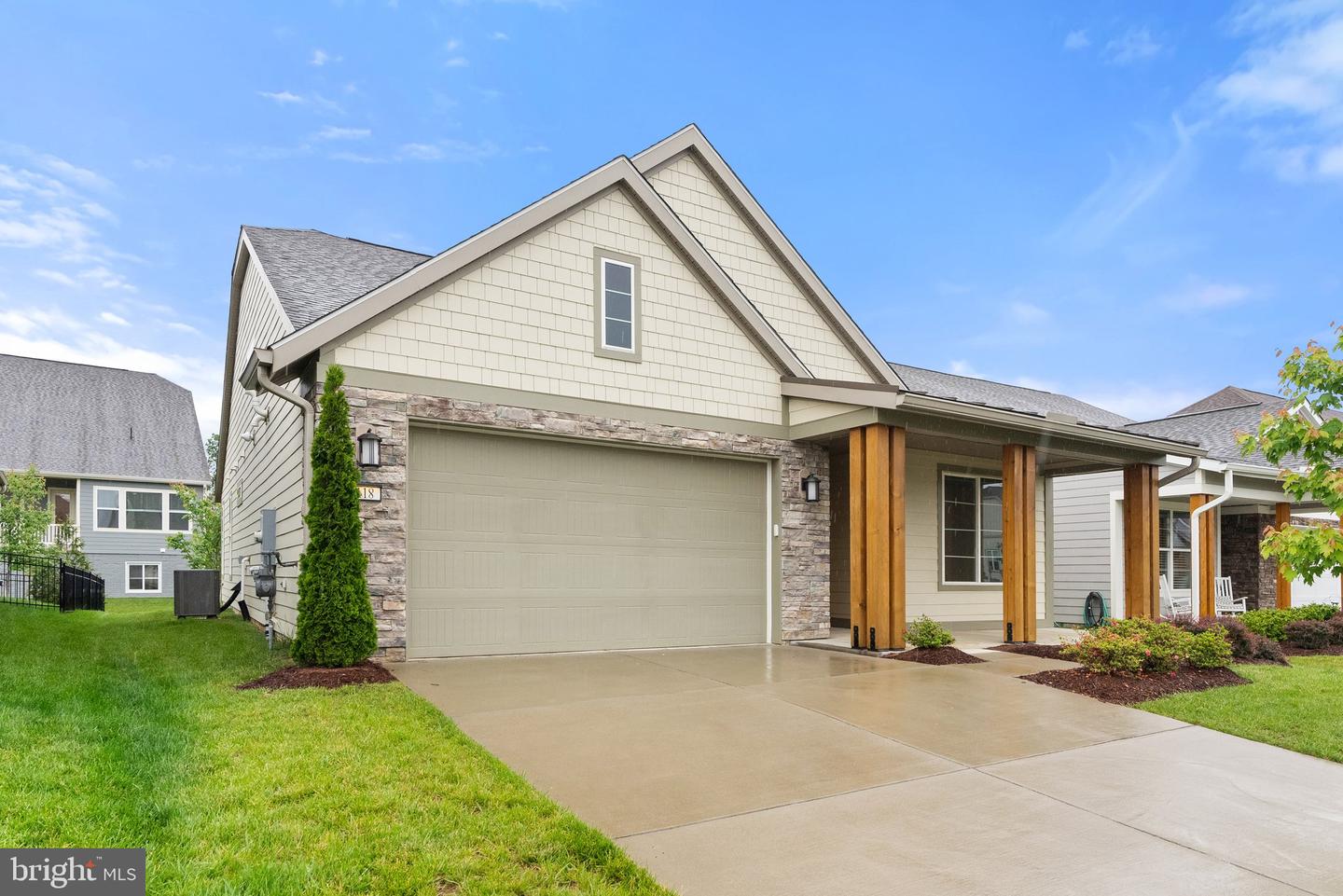 118 MILKWEED DR, LAKE FREDERICK, Virginia 22630, 2 Bedrooms Bedrooms, ,2 BathroomsBathrooms,Residential,For sale,118 MILKWEED DR,VAFV2034522 MLS # VAFV2034522