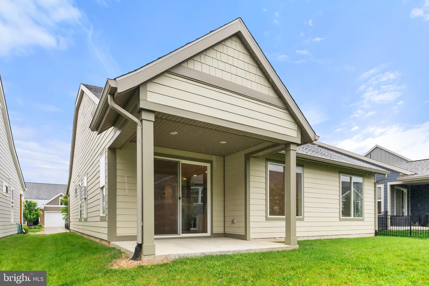 118 MILKWEED DR, LAKE FREDERICK, Virginia 22630, 2 Bedrooms Bedrooms, ,2 BathroomsBathrooms,Residential,For sale,118 MILKWEED DR,VAFV2034522 MLS # VAFV2034522