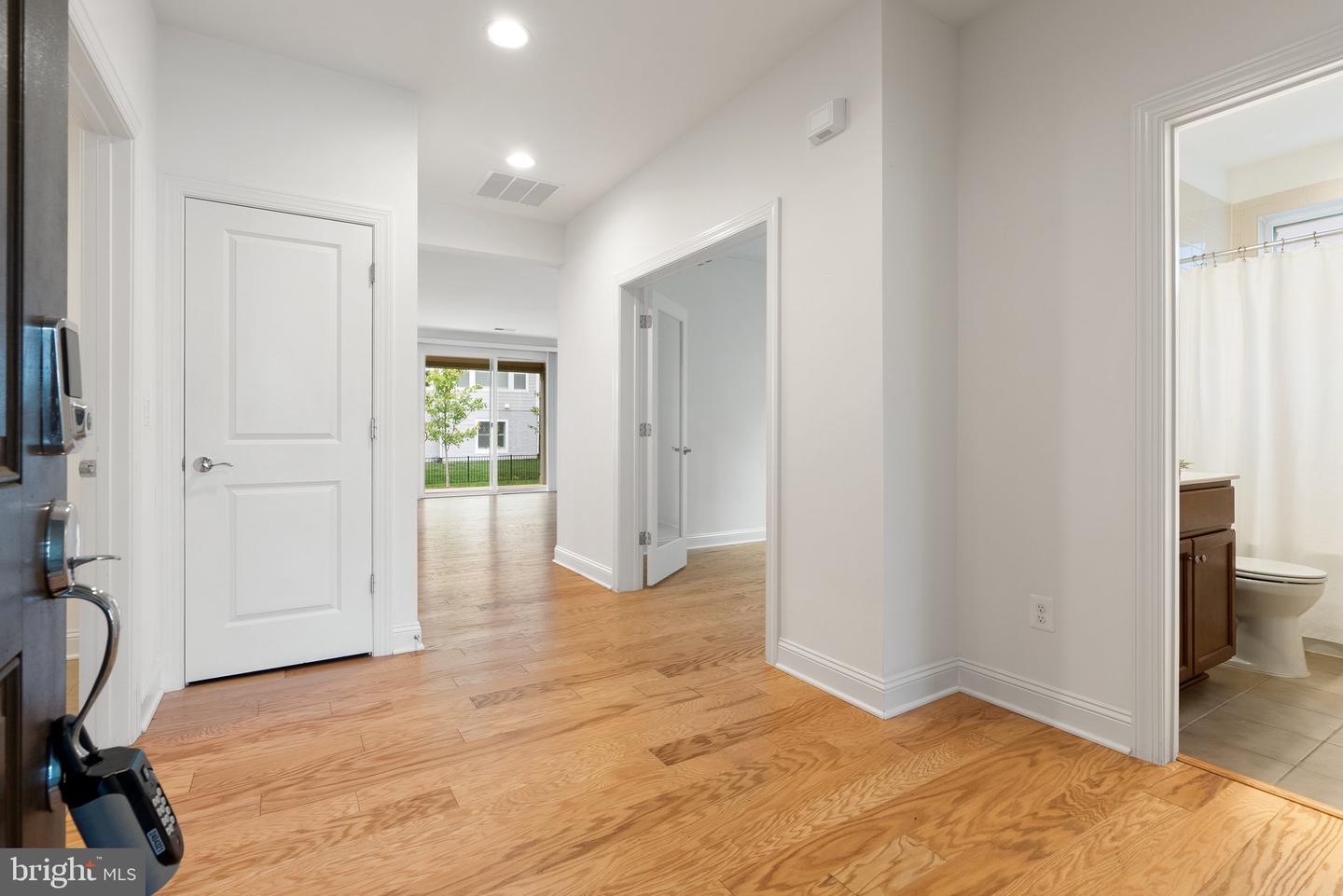 118 MILKWEED DR, LAKE FREDERICK, Virginia 22630, 2 Bedrooms Bedrooms, ,2 BathroomsBathrooms,Residential,For sale,118 MILKWEED DR,VAFV2034522 MLS # VAFV2034522
