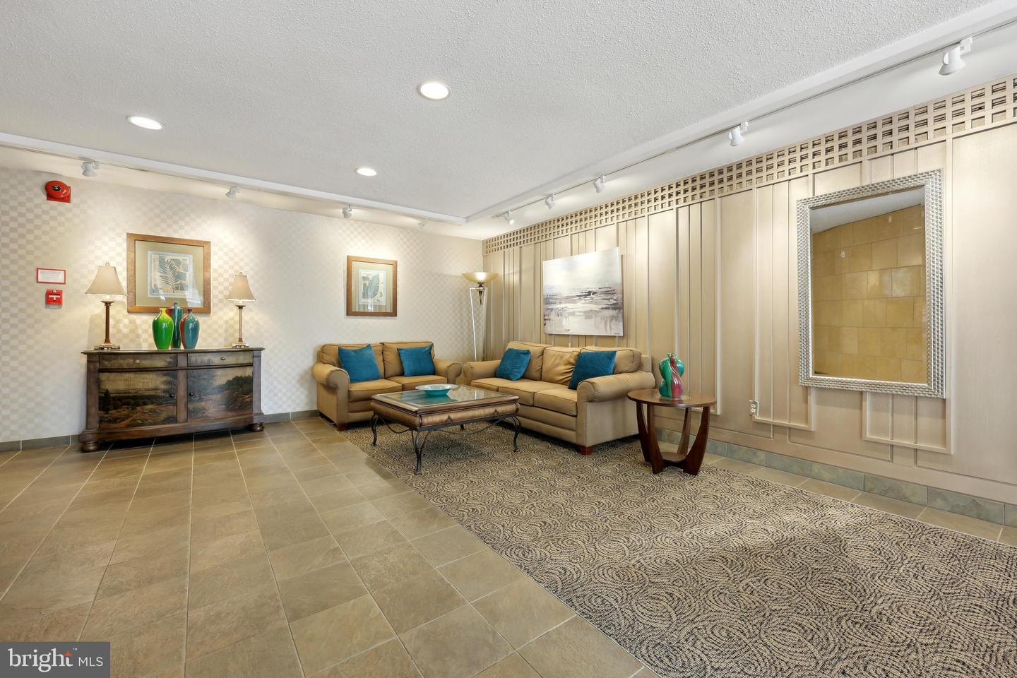 2141 P ST NW #401, WASHINGTON, District Of Columbia 20037, 1 Bedroom Bedrooms, ,1 BathroomBathrooms,Residential,For sale,2141 P ST NW #401,DCDC2202986 MLS # DCDC2202986