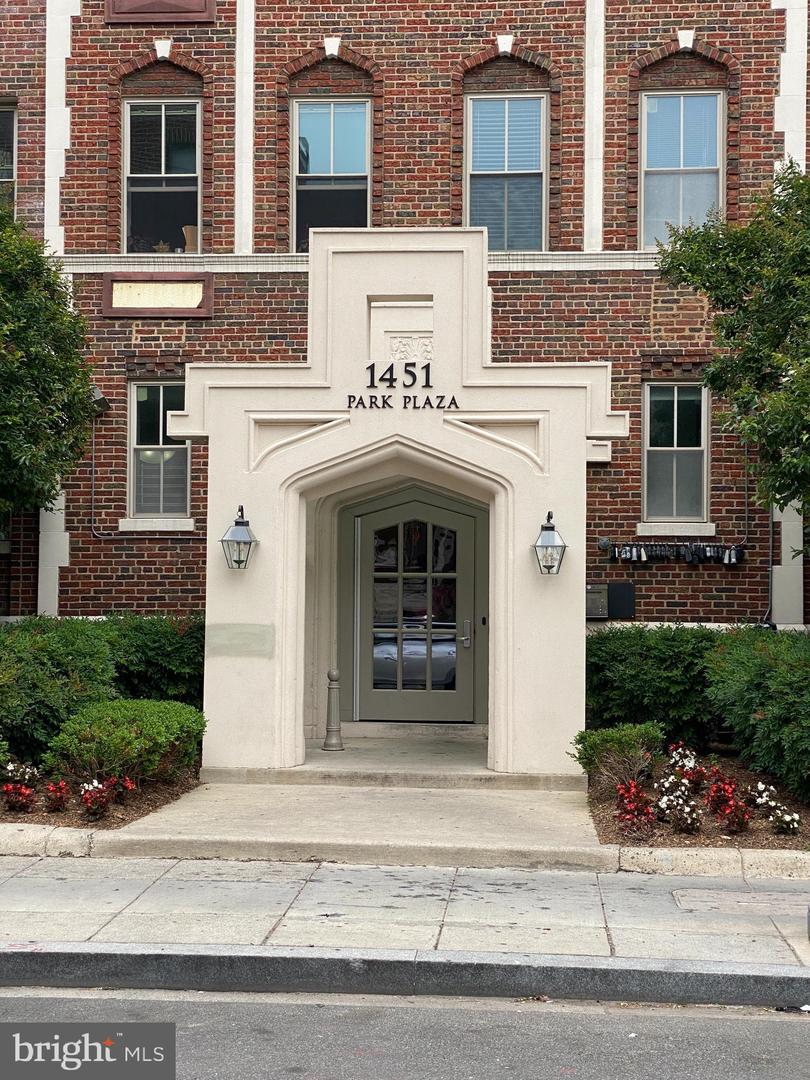 1451 PARK RD NW #509, WASHINGTON, District Of Columbia 20010, ,1 BathroomBathrooms,Residential,For sale,1451 PARK RD NW #509,DCDC2202974 MLS # DCDC2202974