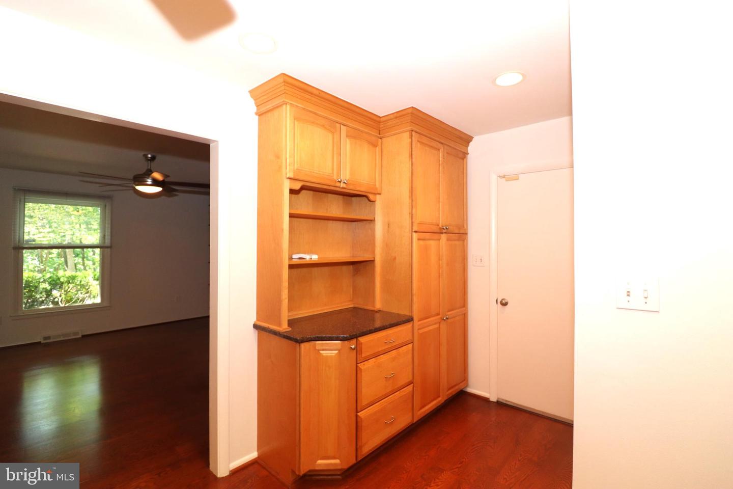 5168 SANDY STONE LN, BROAD RUN, Virginia 20137, 4 Bedrooms Bedrooms, ,2 BathroomsBathrooms,Residential,For sale,5168 SANDY STONE LN,VAFQ2016832 MLS # VAFQ2016832