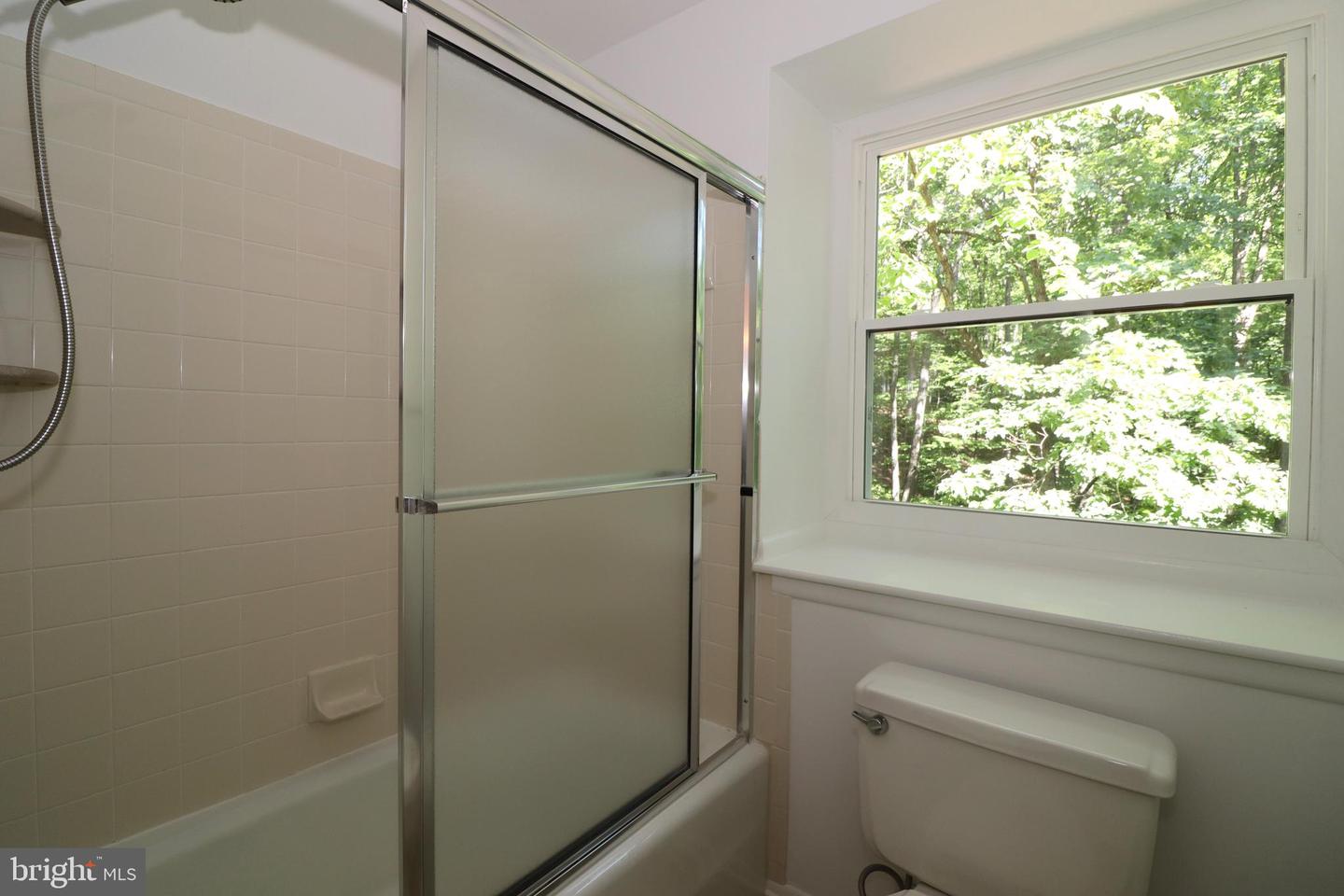 5168 SANDY STONE LN, BROAD RUN, Virginia 20137, 4 Bedrooms Bedrooms, ,2 BathroomsBathrooms,Residential,For sale,5168 SANDY STONE LN,VAFQ2016832 MLS # VAFQ2016832
