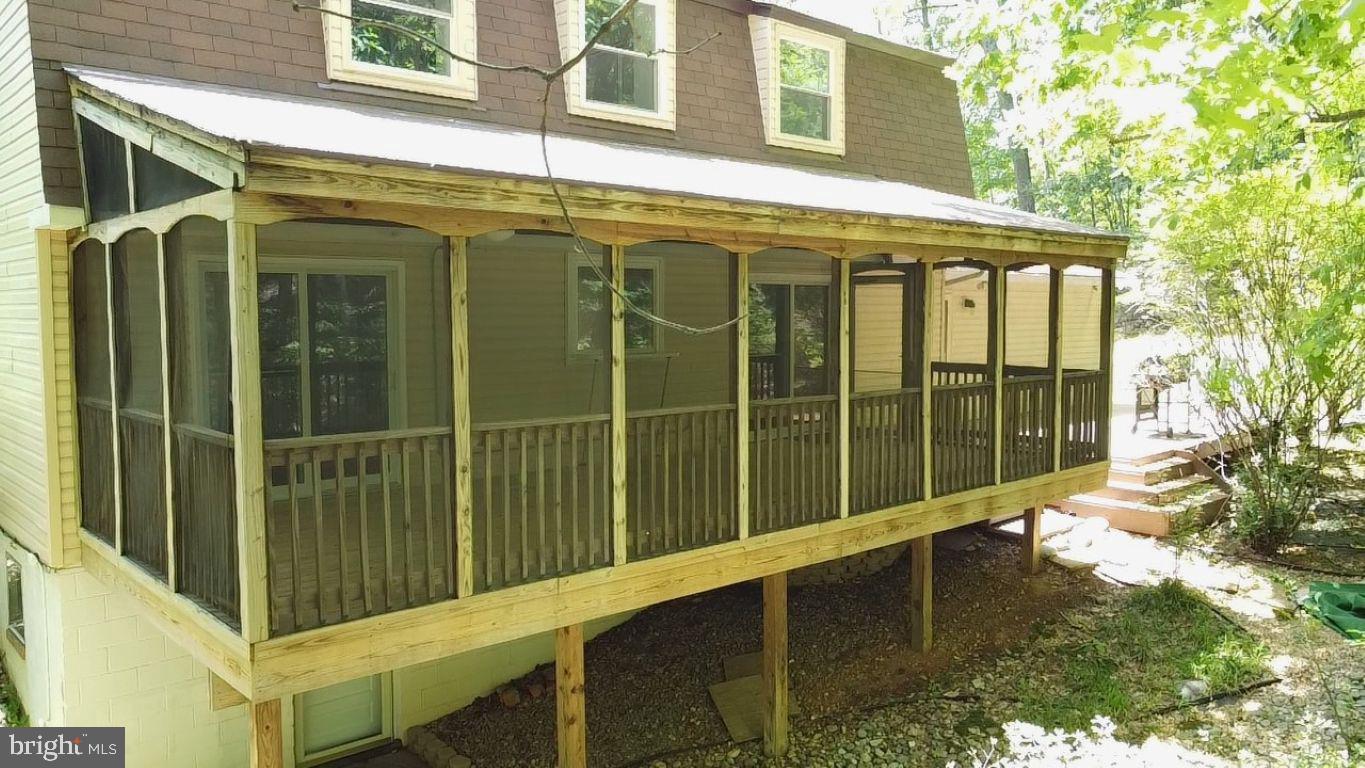5168 SANDY STONE LN, BROAD RUN, Virginia 20137, 4 Bedrooms Bedrooms, ,2 BathroomsBathrooms,Residential,For sale,5168 SANDY STONE LN,VAFQ2016832 MLS # VAFQ2016832
