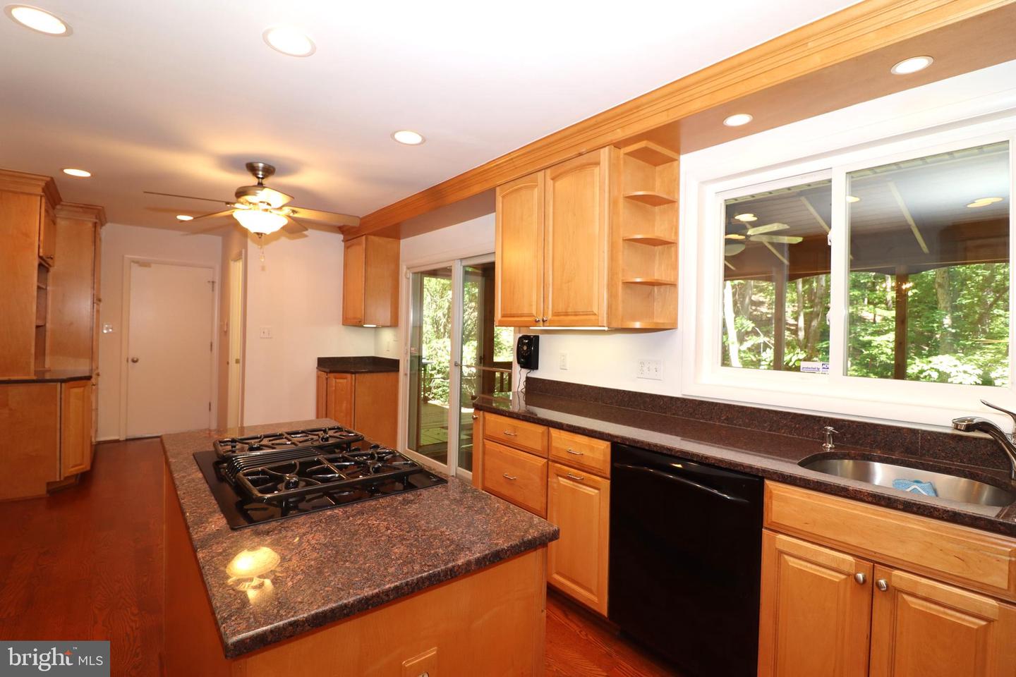 5168 SANDY STONE LN, BROAD RUN, Virginia 20137, 4 Bedrooms Bedrooms, ,2 BathroomsBathrooms,Residential,For sale,5168 SANDY STONE LN,VAFQ2016832 MLS # VAFQ2016832