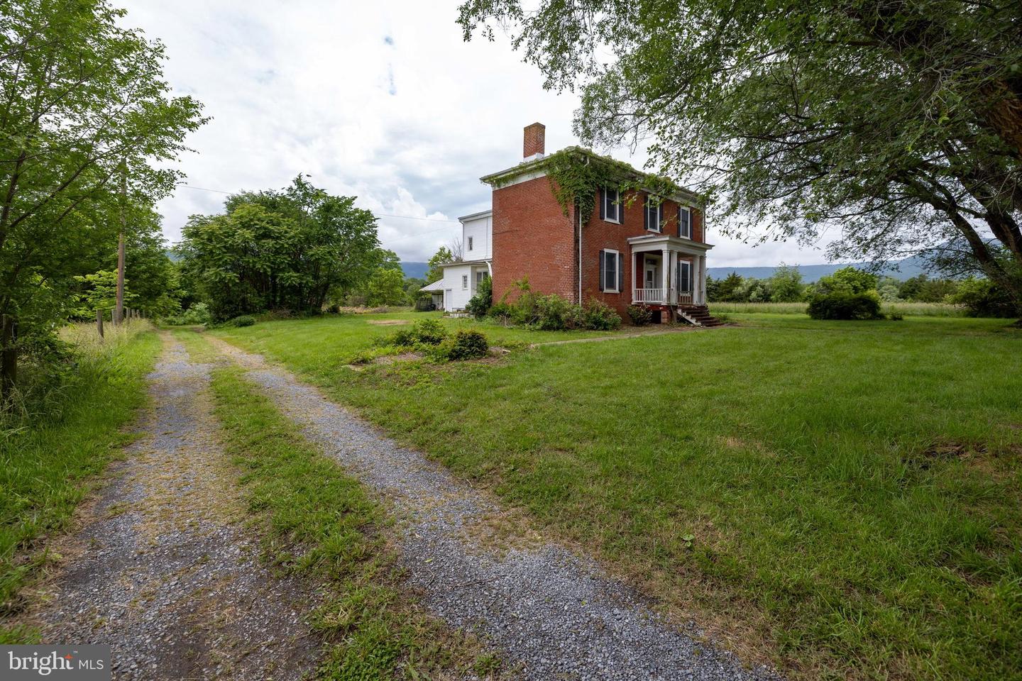 501 S FORK RD, LURAY, Virginia 22835, 3 Bedrooms Bedrooms, ,2 BathroomsBathrooms,Residential,For sale,501 S FORK RD,VAPA2004970 MLS # VAPA2004970