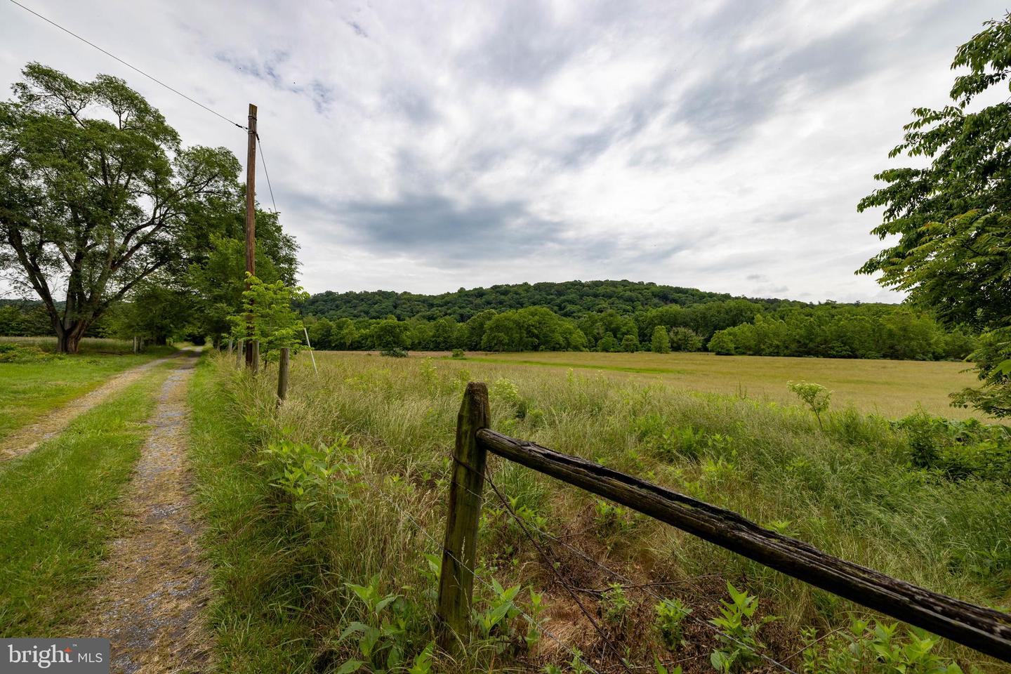 501 S FORK RD, LURAY, Virginia 22835, 3 Bedrooms Bedrooms, ,2 BathroomsBathrooms,Residential,For sale,501 S FORK RD,VAPA2004970 MLS # VAPA2004970