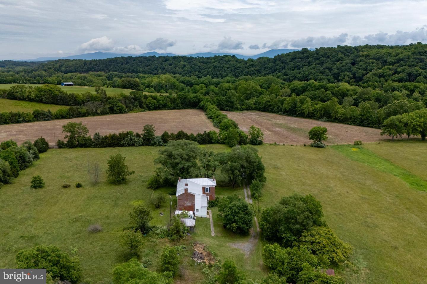 501 S FORK RD, LURAY, Virginia 22835, 3 Bedrooms Bedrooms, ,2 BathroomsBathrooms,Residential,For sale,501 S FORK RD,VAPA2004970 MLS # VAPA2004970