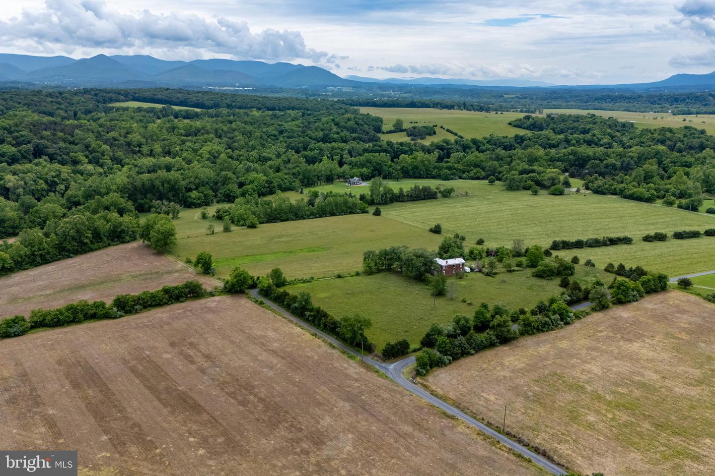 501 S FORK RD, LURAY, Virginia 22835, 3 Bedrooms Bedrooms, ,2 BathroomsBathrooms,Residential,For sale,501 S FORK RD,VAPA2004970 MLS # VAPA2004970
