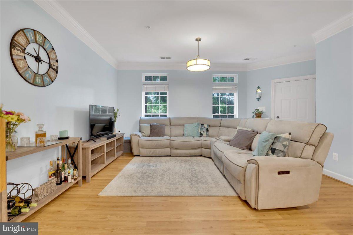 5707 CALLCOTT WAY #G, ALEXANDRIA, Virginia 22312, 3 Bedrooms Bedrooms, ,2 BathroomsBathrooms,Residential,For sale,5707 CALLCOTT WAY #G,VAFX2243946 MLS # VAFX2243946