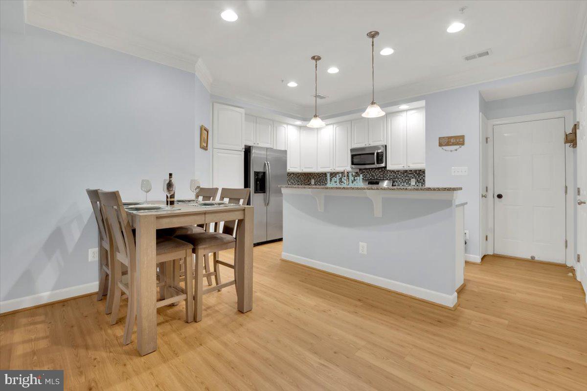 5707 CALLCOTT WAY #G, ALEXANDRIA, Virginia 22312, 3 Bedrooms Bedrooms, ,2 BathroomsBathrooms,Residential,For sale,5707 CALLCOTT WAY #G,VAFX2243946 MLS # VAFX2243946