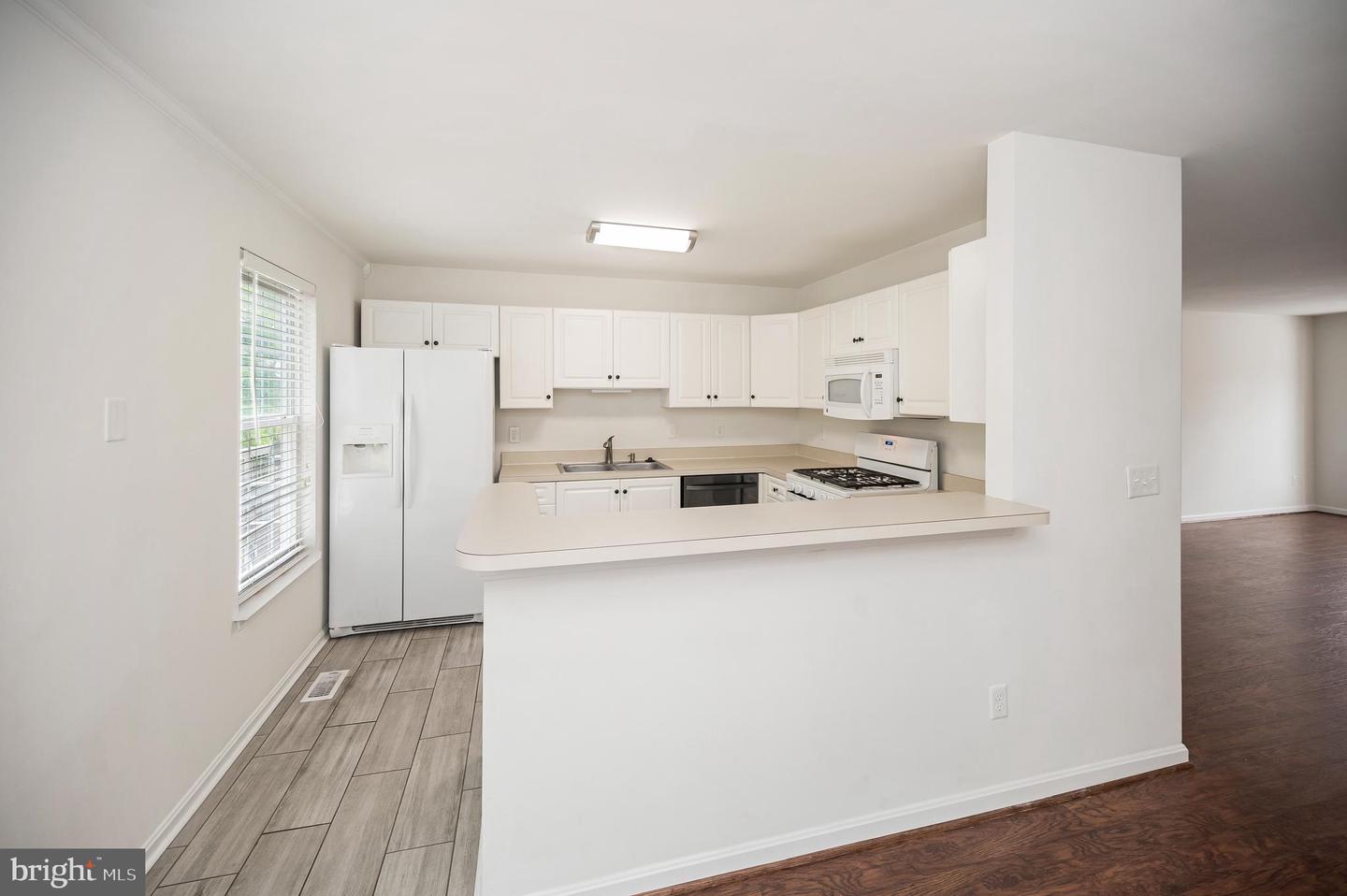 307 STAFFORD GLEN CT, STAFFORD, Virginia 22554, 2 Bedrooms Bedrooms, ,3 BathroomsBathrooms,Residential,For sale,307 STAFFORD GLEN CT,VAST2039296 MLS # VAST2039296