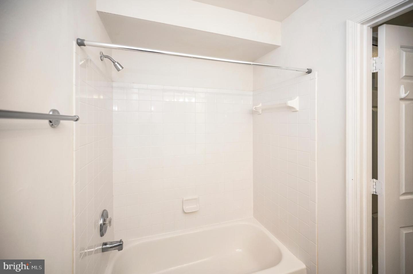 307 STAFFORD GLEN CT, STAFFORD, Virginia 22554, 2 Bedrooms Bedrooms, ,3 BathroomsBathrooms,Residential,For sale,307 STAFFORD GLEN CT,VAST2039296 MLS # VAST2039296