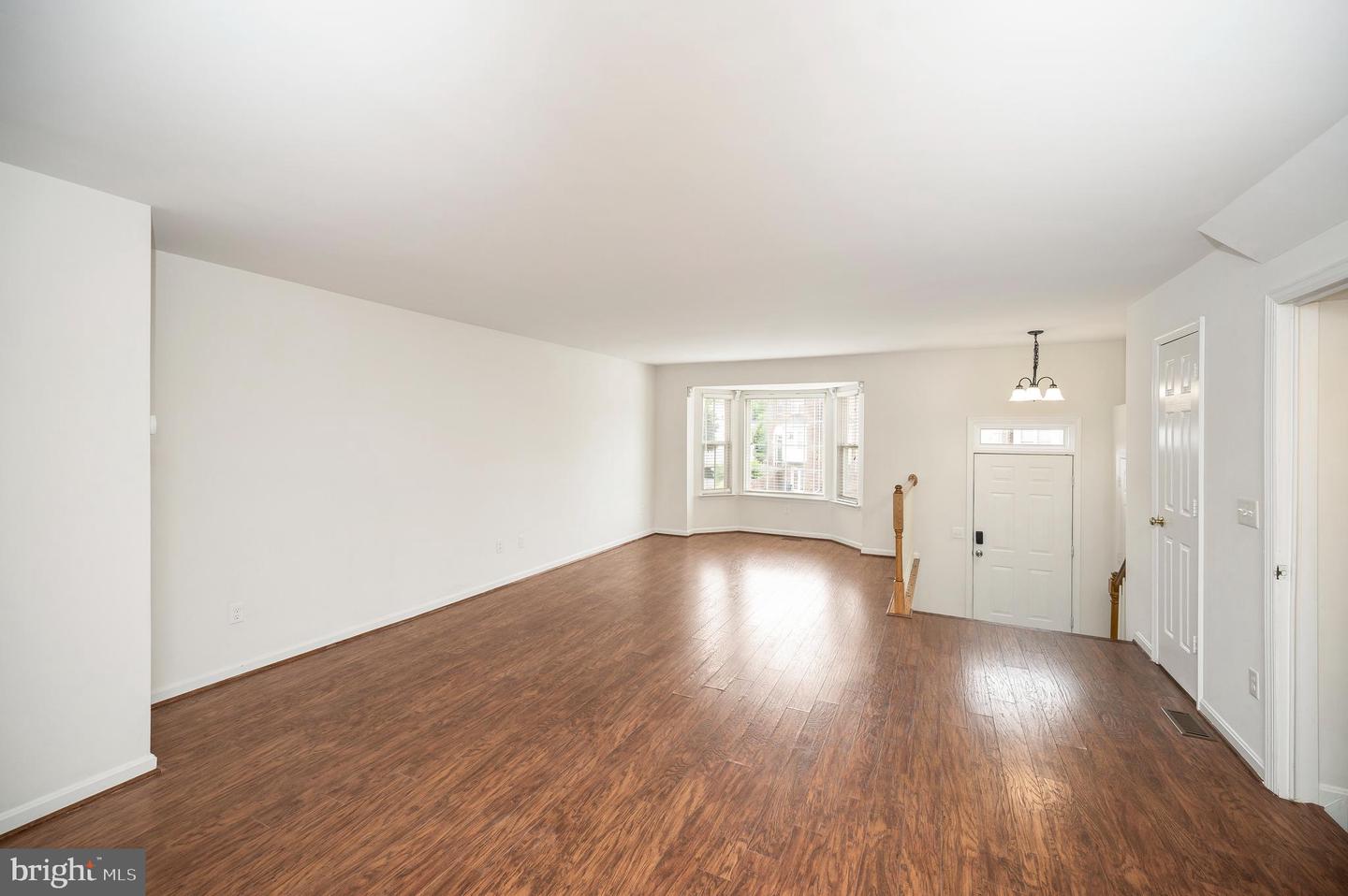 307 STAFFORD GLEN CT, STAFFORD, Virginia 22554, 2 Bedrooms Bedrooms, ,3 BathroomsBathrooms,Residential,For sale,307 STAFFORD GLEN CT,VAST2039296 MLS # VAST2039296