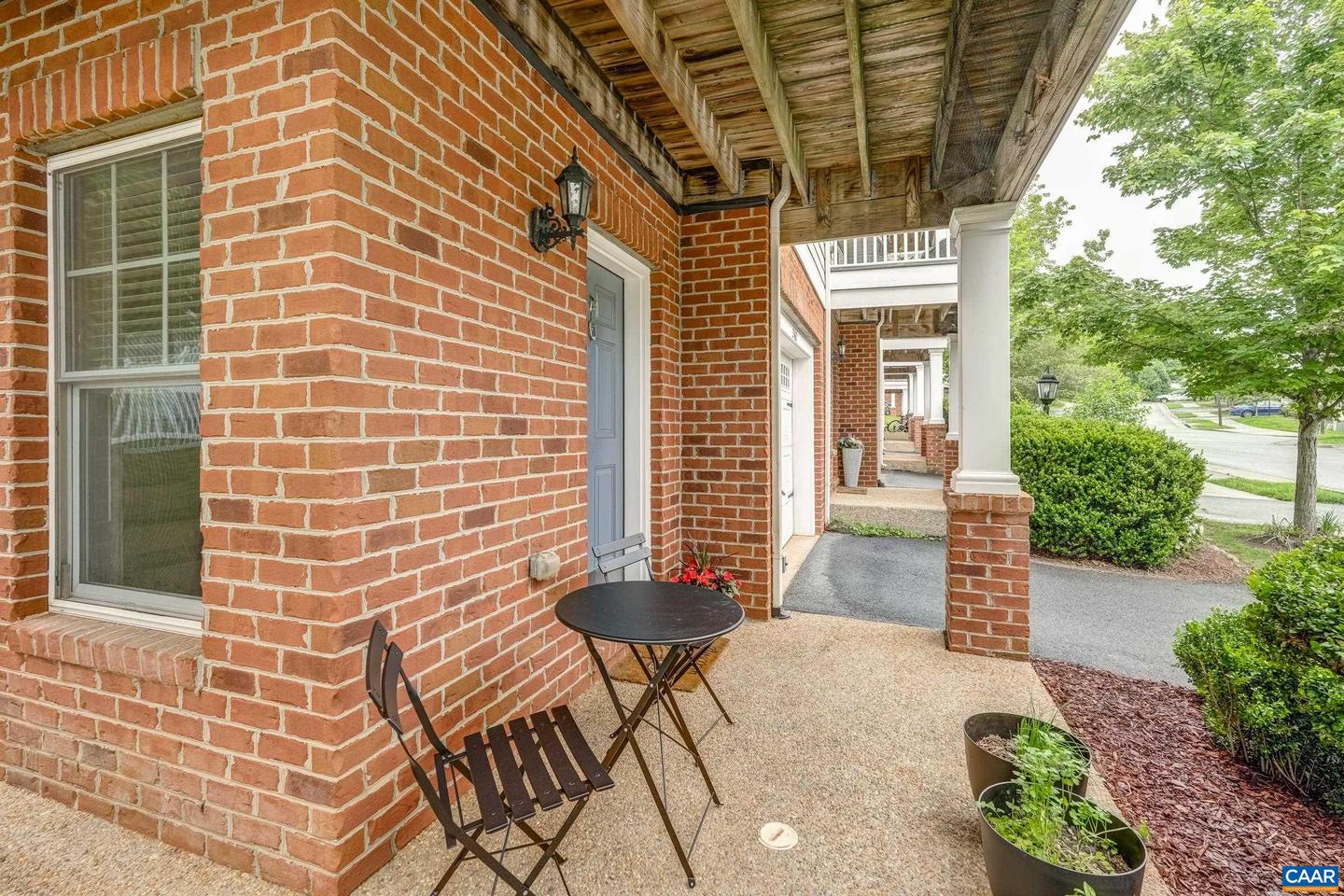 2162 SARANAC CT, CHARLOTTESVILLE, Virginia 22911, 3 Bedrooms Bedrooms, ,2 BathroomsBathrooms,Residential,For sale,2162 SARANAC CT,665076 MLS # 665076