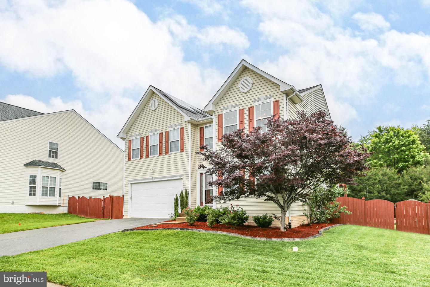 40 FLETCHER DR, FREDERICKSBURG, Virginia 22406, 4 Bedrooms Bedrooms, ,3 BathroomsBathrooms,Residential,For sale,40 FLETCHER DR,VAST2039298 MLS # VAST2039298
