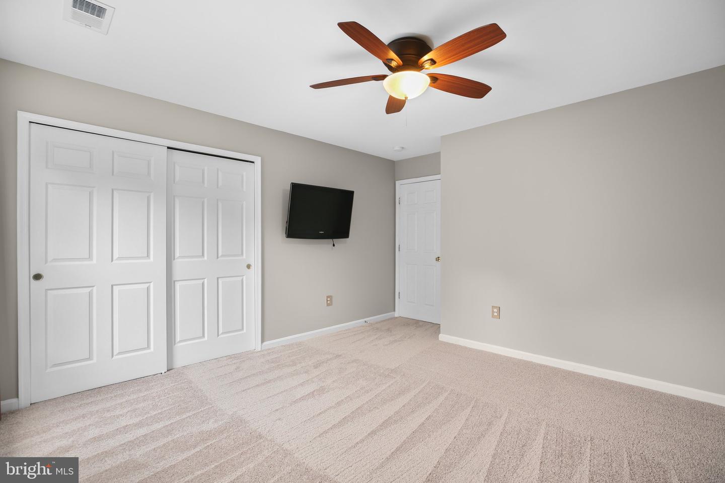 40 FLETCHER DR, FREDERICKSBURG, Virginia 22406, 4 Bedrooms Bedrooms, ,3 BathroomsBathrooms,Residential,For sale,40 FLETCHER DR,VAST2039298 MLS # VAST2039298